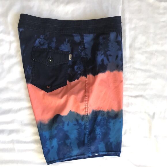 VANS Board Swim Shorts Men 34 Swimming Trunks Blue Orange Ombre Casual EUC - Picture 7 of 13